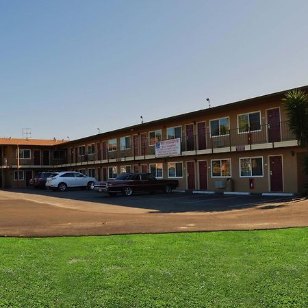 ساليناس، كاليفورنيا Best 5 Motel المظهر الخارجي الصورة